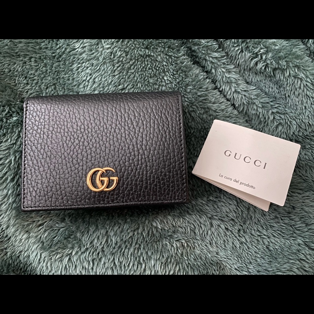 Black leather Gucci Wallet
